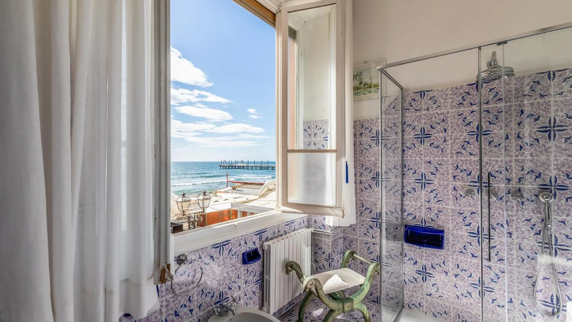 Bed & Breakfast Casa D'Artista Bed and Breakfast Alassio Italien
